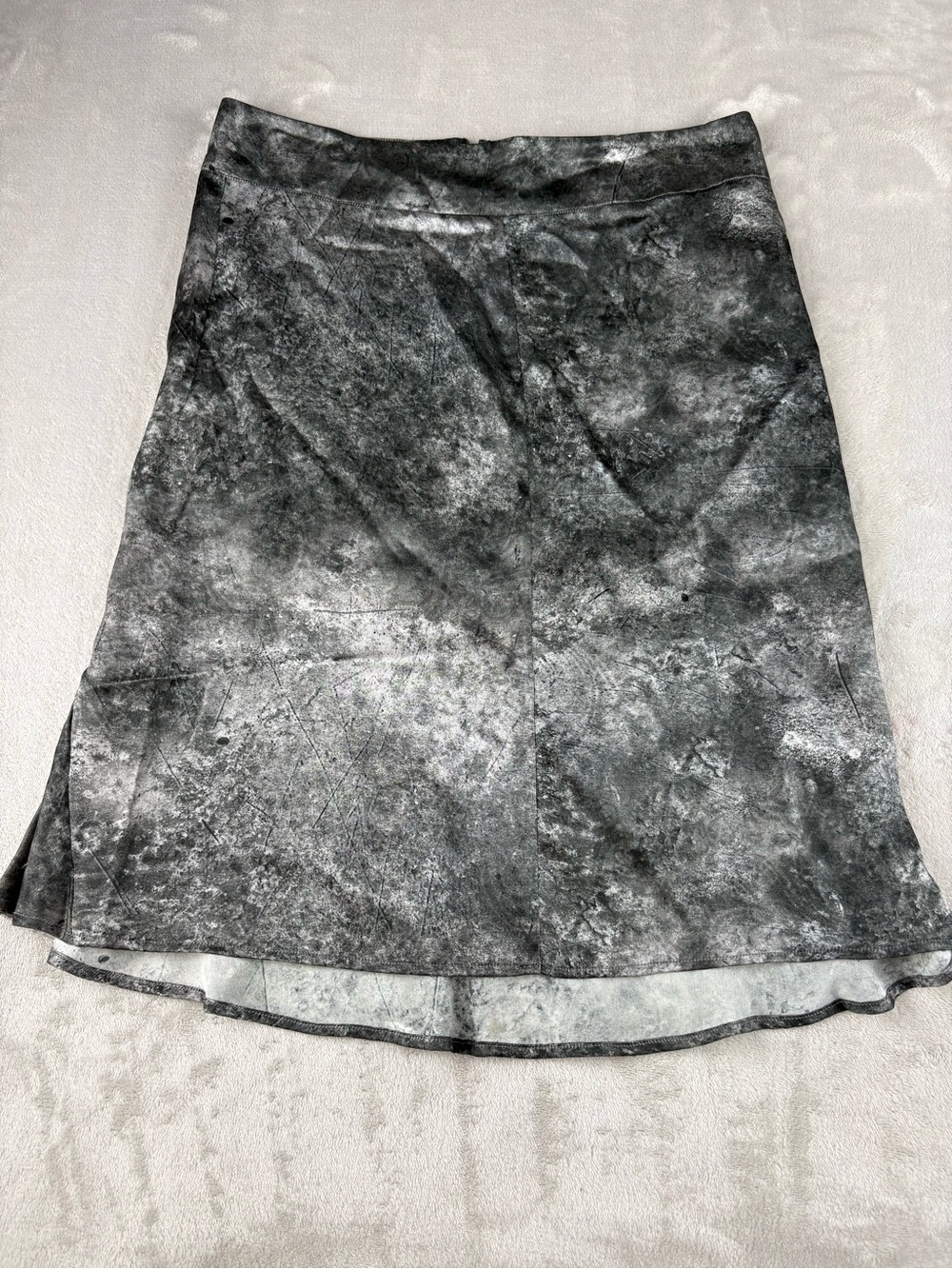 Cute Like Mad Silky Tie Dye Mini Skirt S Grunge Y2K Alt Satin Feel Flare - Picture 2 of 7